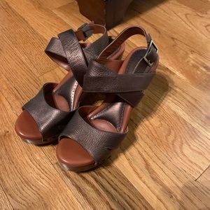 Nwot johnston murphy platforms 9.5
